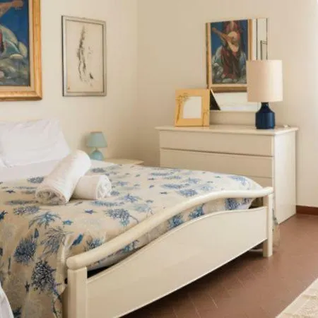 Pittulongu Chalet Sleeps 7 Alpesi faház Olbia