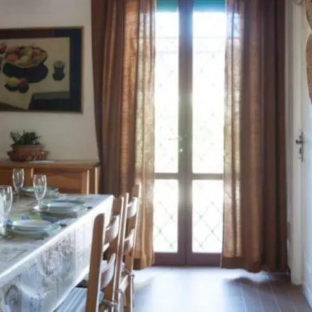 Alpesi faház Pittulongu Chalet Sleeps 7 *