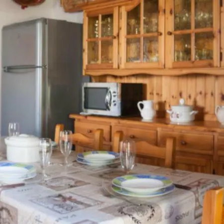 Pittulongu Chalet Sleeps 7 Alpesi faház *